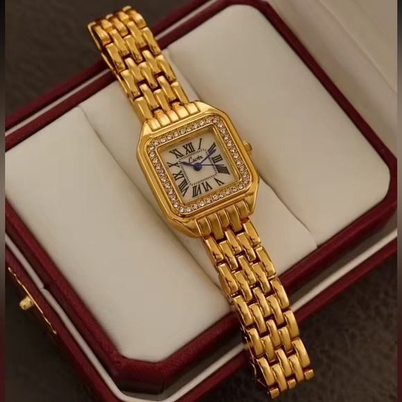 Panthere Classic Gold Crystal Stainless Steel Watch& Alhambra Gold Bracelet Set - Picture 2 of 16